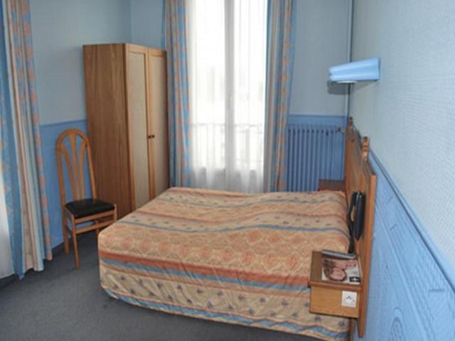 Logis Hotel & Restaurant - Le Normandie Caudebec-en-Caux Habitación foto